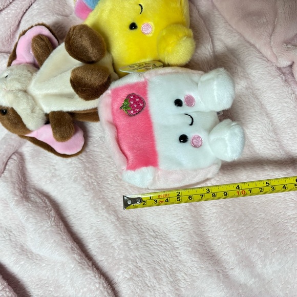 3 Palm Pals BNWT - Picture 2 of 12